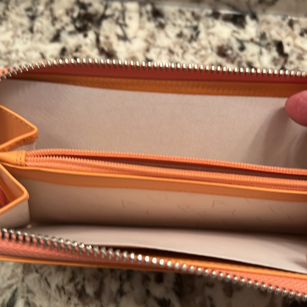 Radley London Medium Orange Wallet - Picture 4 of 6